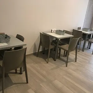 Ca Risorta Stanze , Sona Italië